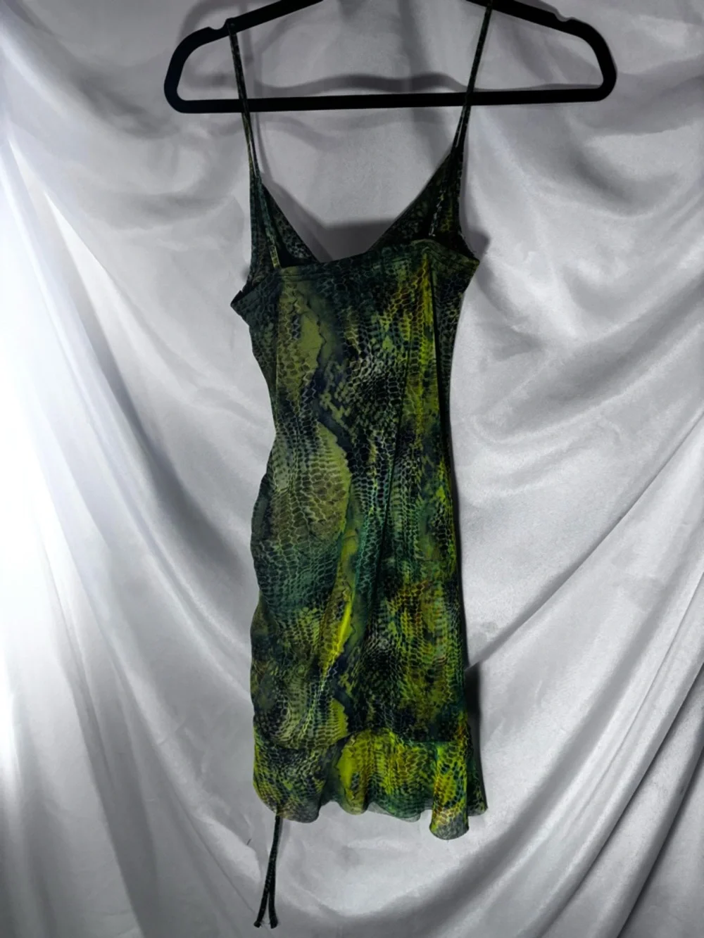 PrettyLittleThing Green & Black Snake-Print Slip‎ Mini Dress